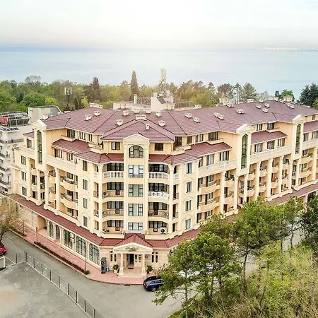 Stylish Sea View 3 Min To Balcony & Comfort Апартаменты *
