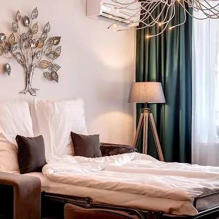 Апартаменты Stylish Sea View 3 Min To Balcony & Comfort *